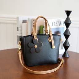 image-Retro Large Capacity Women's Cross-body Bag Fashion