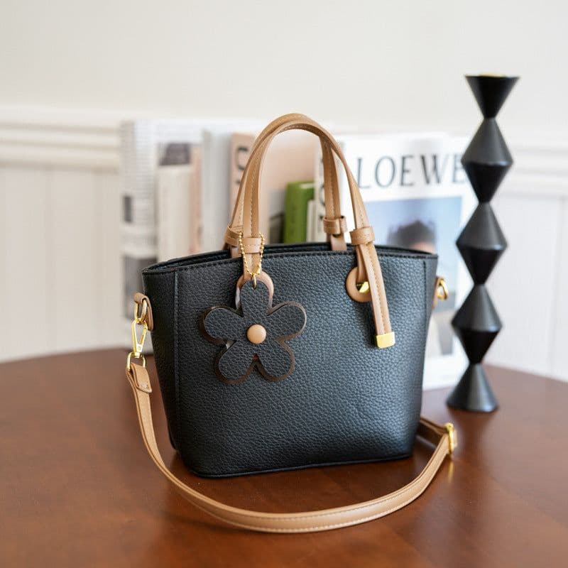 image-Retro Large Capacity Women's Cross-body Bag Fashion