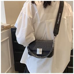 image-New Western Style All-matching Wide Shoulder Strap Crossbody Super Hot Small Square Bag