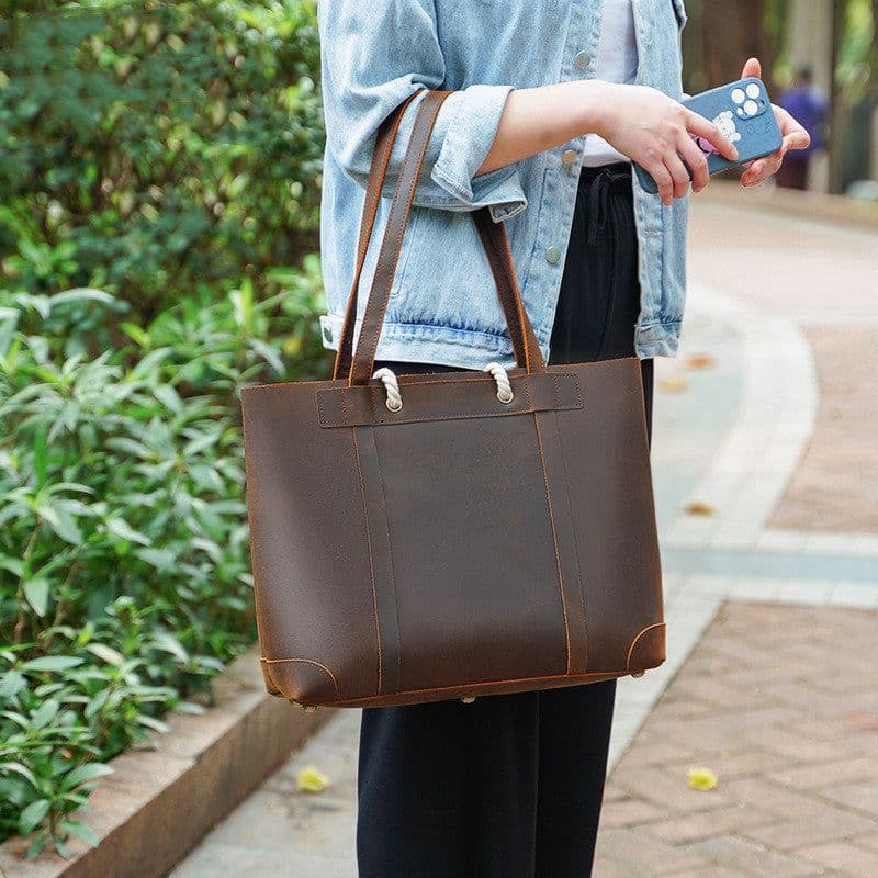 image-Women's Fashion Retro Top Layer Leather Handbag