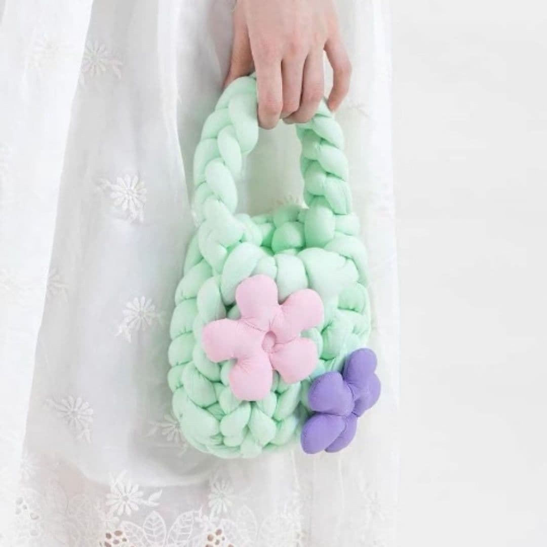 image-Hand-woven Bag Coarse Yarn Sweet Girl Style Hand Bag