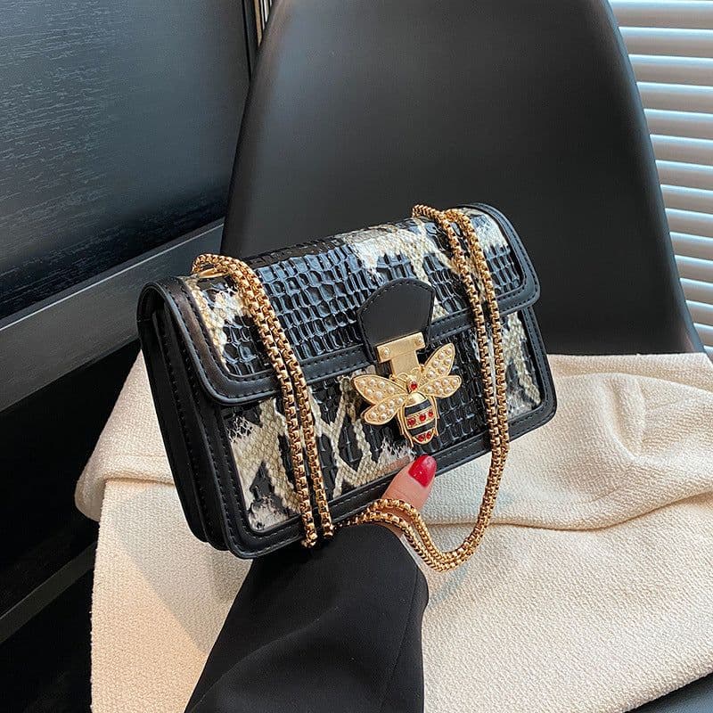 image-Fashion Women's Bag Chain Crossbody