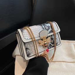 image-Fashion Women's Bag Chain Crossbody