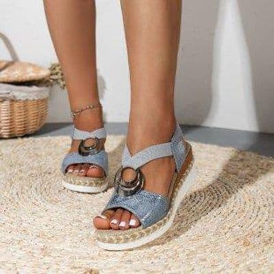 image-Women's Peep Toe Serpentine Wedges Sandals With Circle Design Casual Summer Shoes