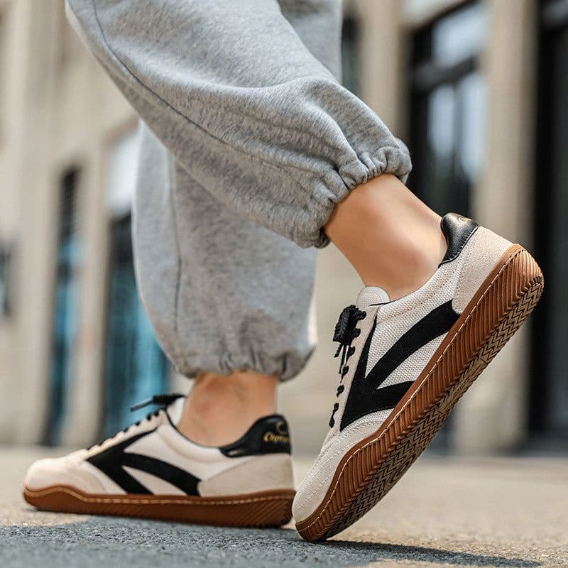 image-Lightweight Mesh Surface Trendy All-matching Men's Shoes