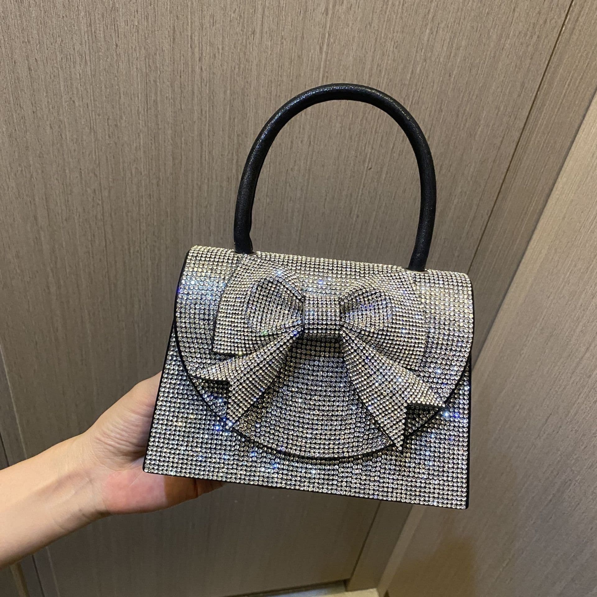 image-European And American Entry Lux Rhinestone Bag Portable