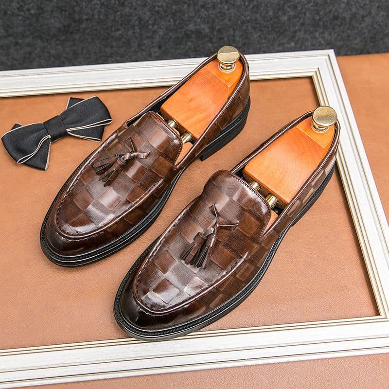 image-New Pointed-toe Slip-on Business Shoes
