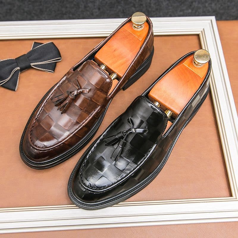 image-New Pointed-toe Slip-on Business Shoes