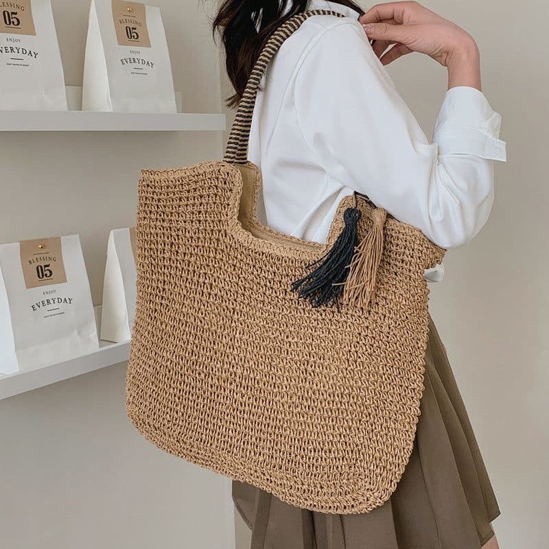 image-Winter Fashion Straw Casual Tote Bag