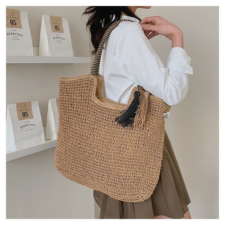 image-Winter Fashion Straw Casual Tote Bag