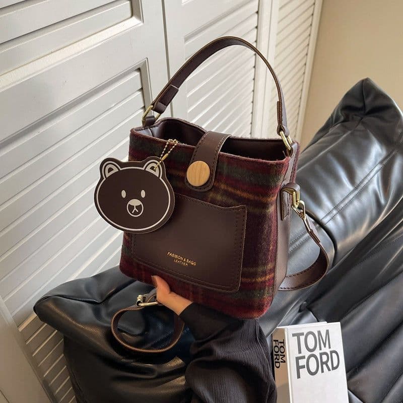 image-Women's Special-interest Design Shoulder Crossbody Handbag