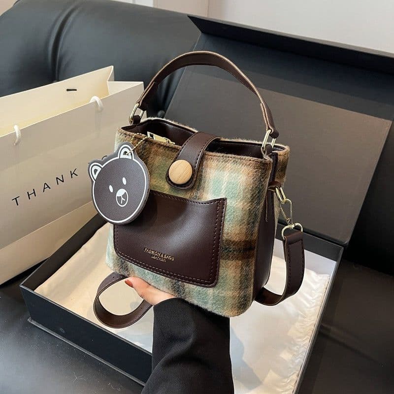 image-Women's Special-interest Design Shoulder Crossbody Handbag