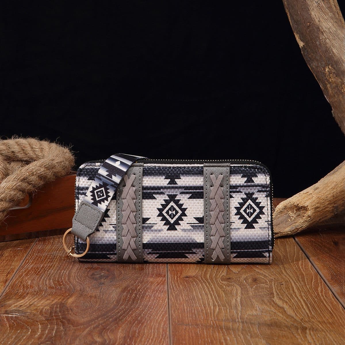 image-Vintage Cotton And Linen Printed Bohemian Style Lady Hand-carrying Wallet Card Holder