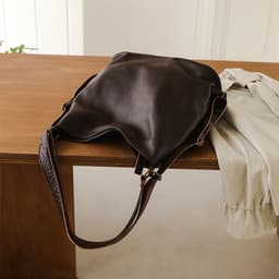 image-Women's Fashion All-match Top Layer Cowhide Leather Single-shoulder Bag
