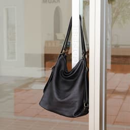 image-Women's Fashion All-match Top Layer Cowhide Leather Single-shoulder Bag