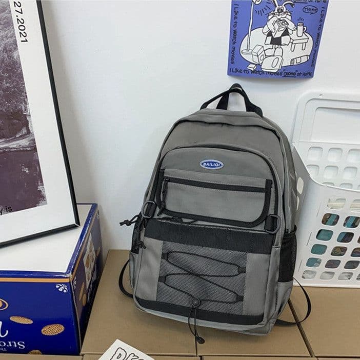 image-Simple Outdoor Leisure Travel Schoolbag