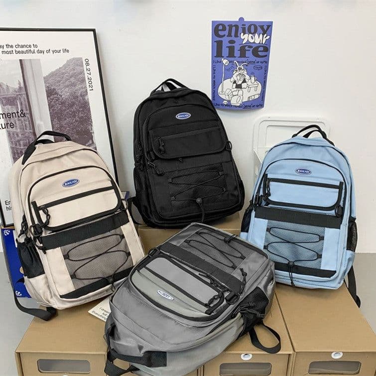 image-Simple Outdoor Leisure Travel Schoolbag