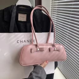 image-High Sense Fashionable Minority Design Underarm Portable Shoulder Bag