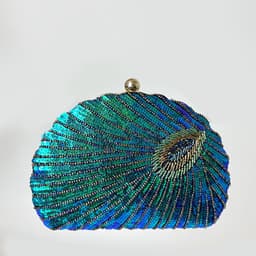 image-Women's Vintage Beaded One-shoulder Crossbody Chain Handbag
