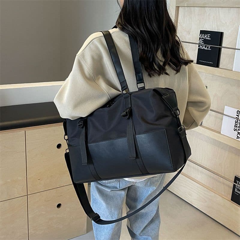 image-Leisure Large Capacity Travel Bag Shoulder Crossbody