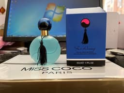 image-Women's Elegant Fragrance Perfume