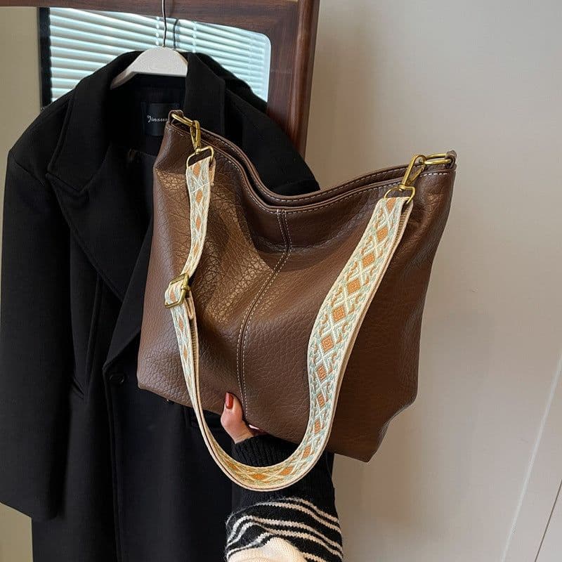 image-New Simple Leisure Bucket Bag Minority Fashion Shoulder Bag