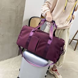 image-Travel Bag Women's Portable Large Capacity Sports Gym Bag