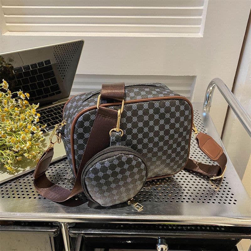 image-Presbyopic One-shoulder Crossbody Square Pouch Women's Bag