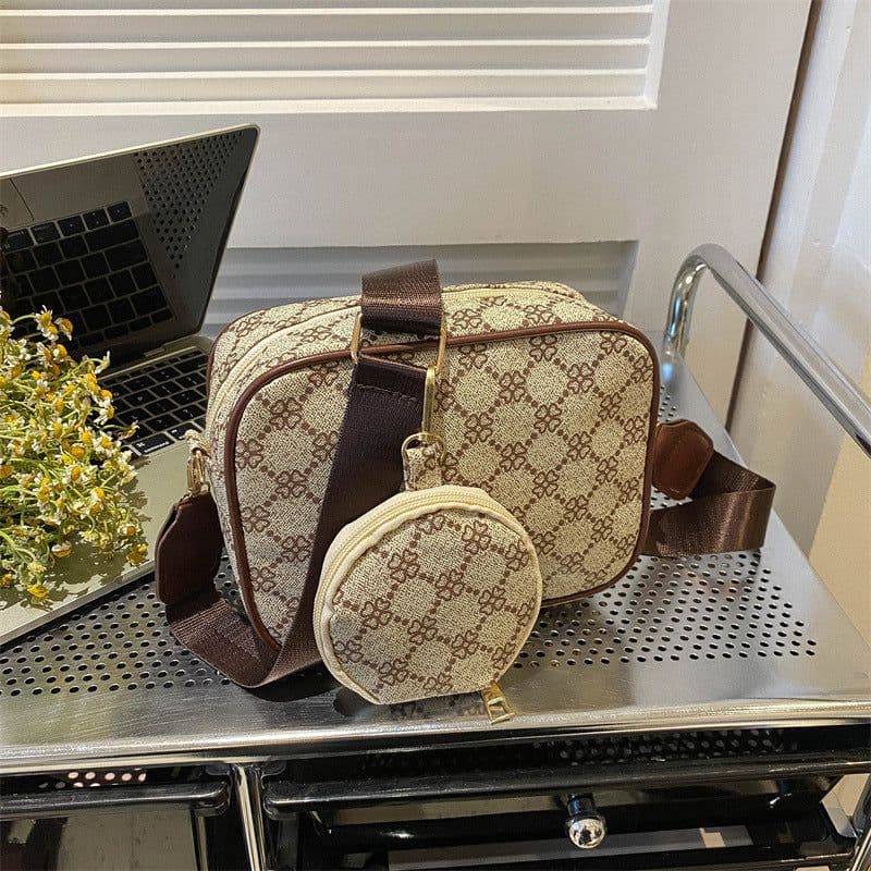 image-Presbyopic One-shoulder Crossbody Square Pouch Women's Bag