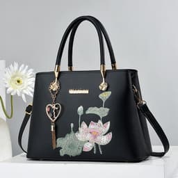image-Women's Fashionable All-match Large Capacity Portable Shoulder Messenger Bag