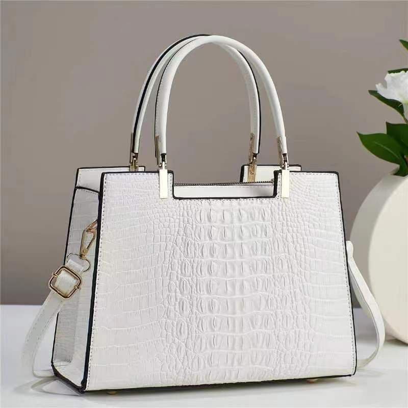 image-Women's Fashion Casual Crocodile Pattern Large Capacity Handbag