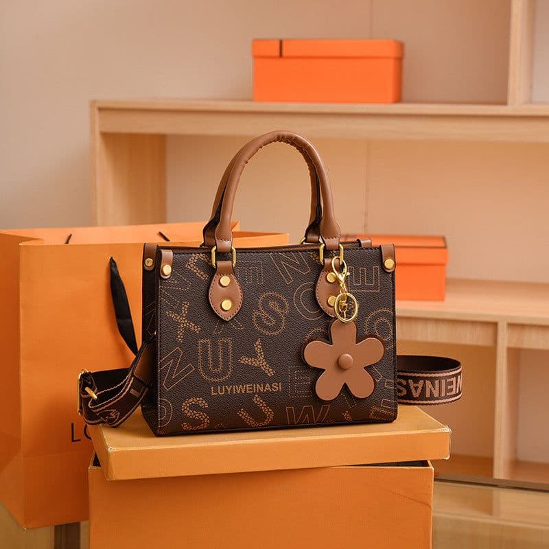 image-Women's Fashion Retro Printed Shoulder Messenger Bag