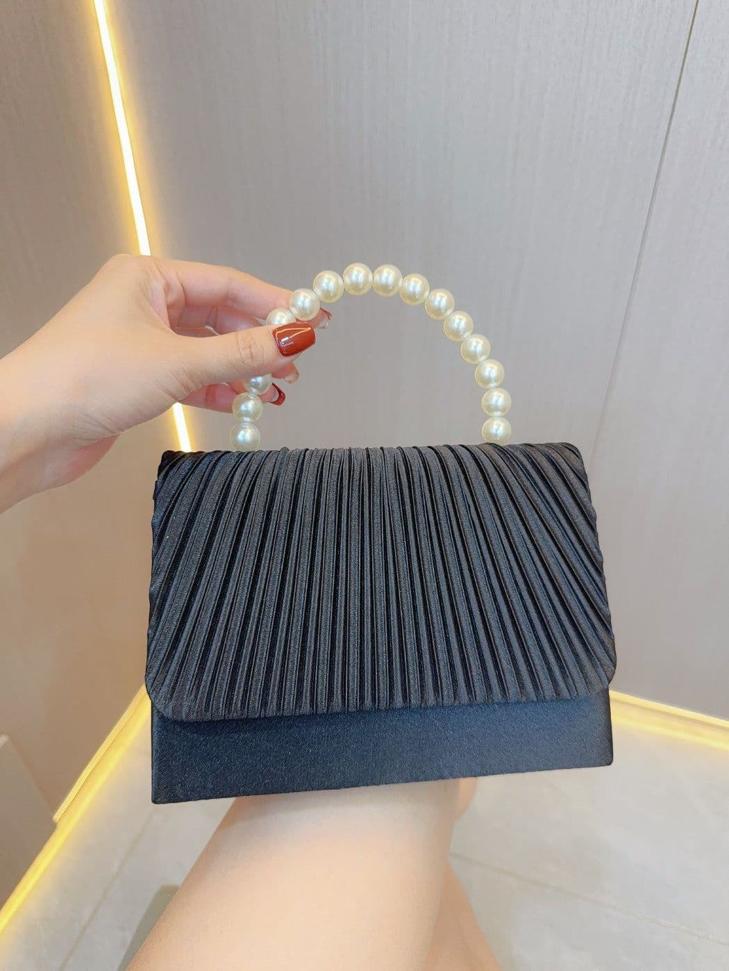 image-Women's Fashion Pleated Evening Bag