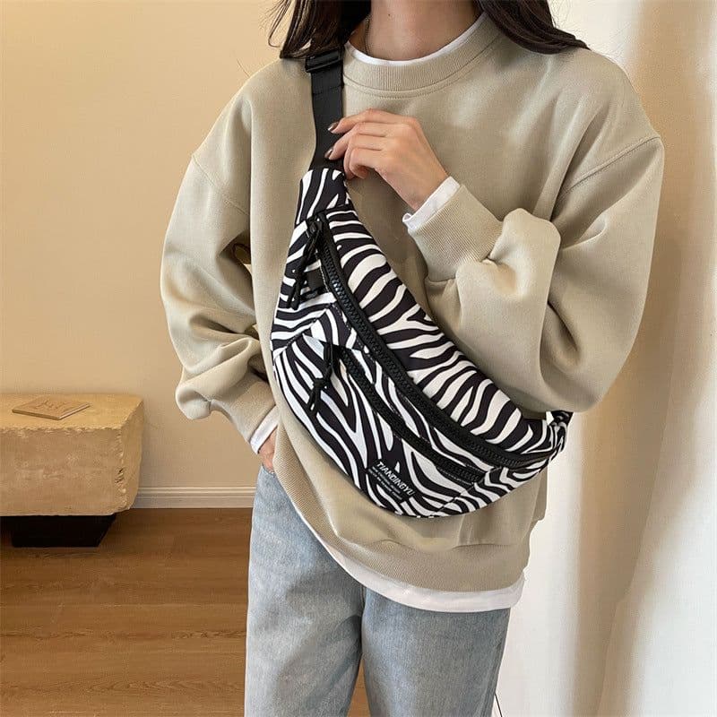 image-Cool Contrast Color Casual Simple Shoulder Messenger Bag