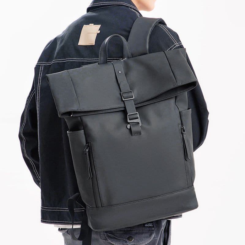 image-Men's Large-capacity Computer Waterproof Travel Backpack