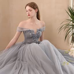 image-Dinner Annual Meeting Host Blue Off-shoulder Petal Dress For Women