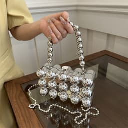 image-Acrylic Fashion Dinner Bag Pearl Hand