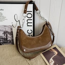 image-Women's Frosted Vintage Autumn And Winter Textured Shoulder Messenger Bag