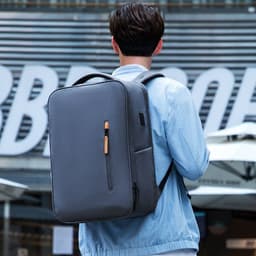 image-Autumn And Winter New Men's Urban Simple Casual Backpack
