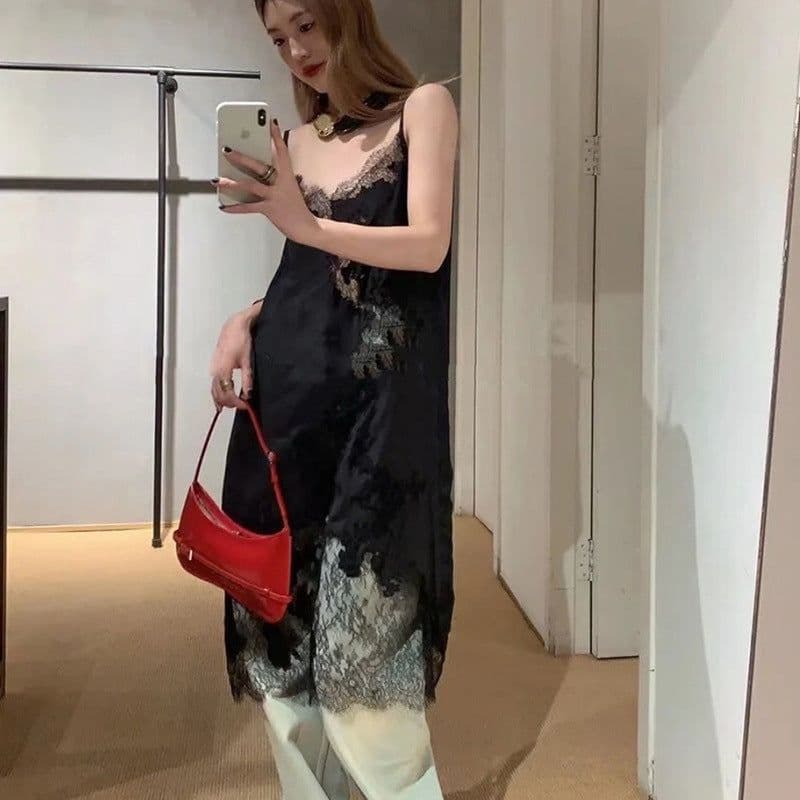 image-French Minority Design Advanced One Shoulder Portable Underarm Bag