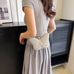 image-Cute Butterfly Stripe Clipped Button Metal Women's Chain Messenger Bag