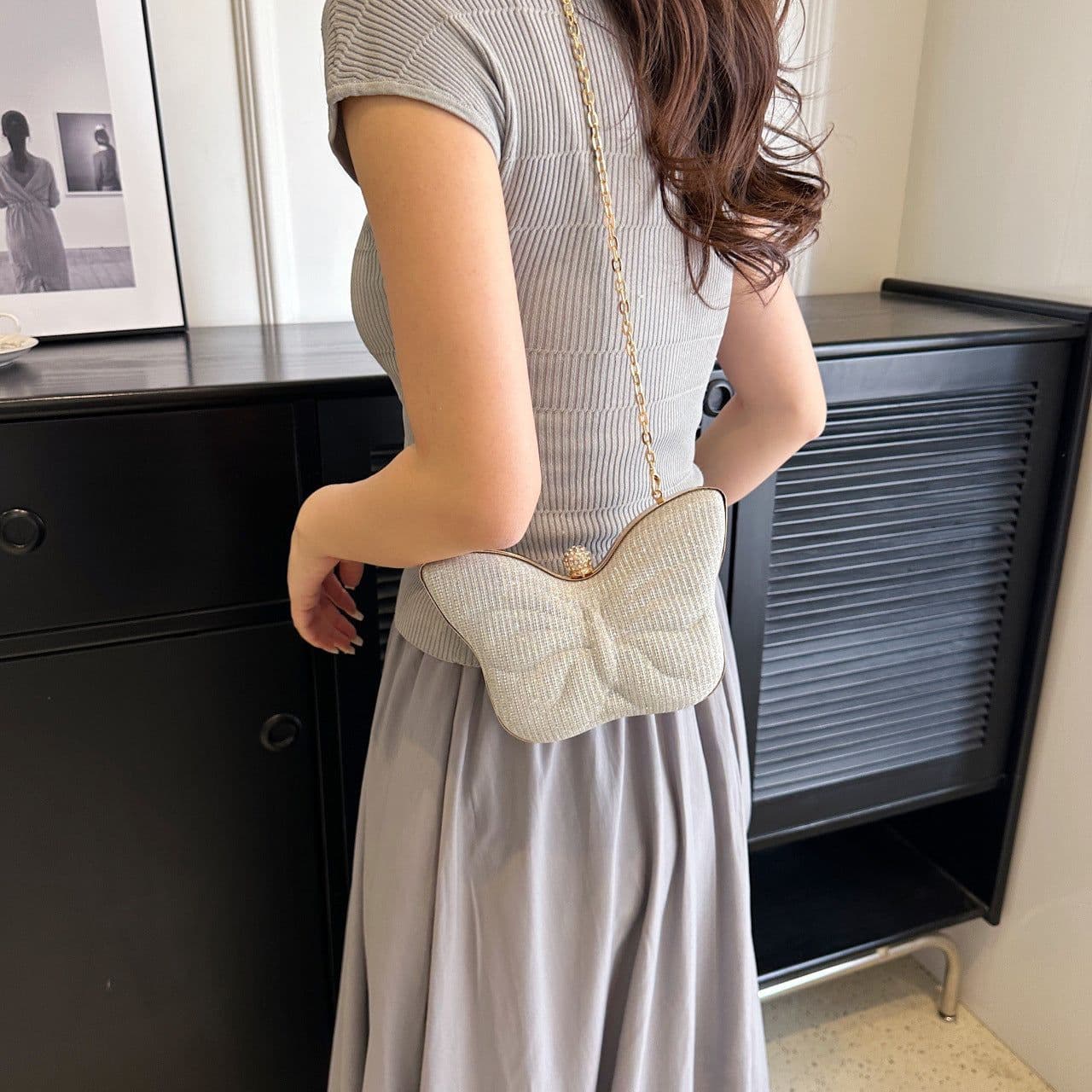 image-Cute Butterfly Stripe Clipped Button Metal Women's Chain Messenger Bag