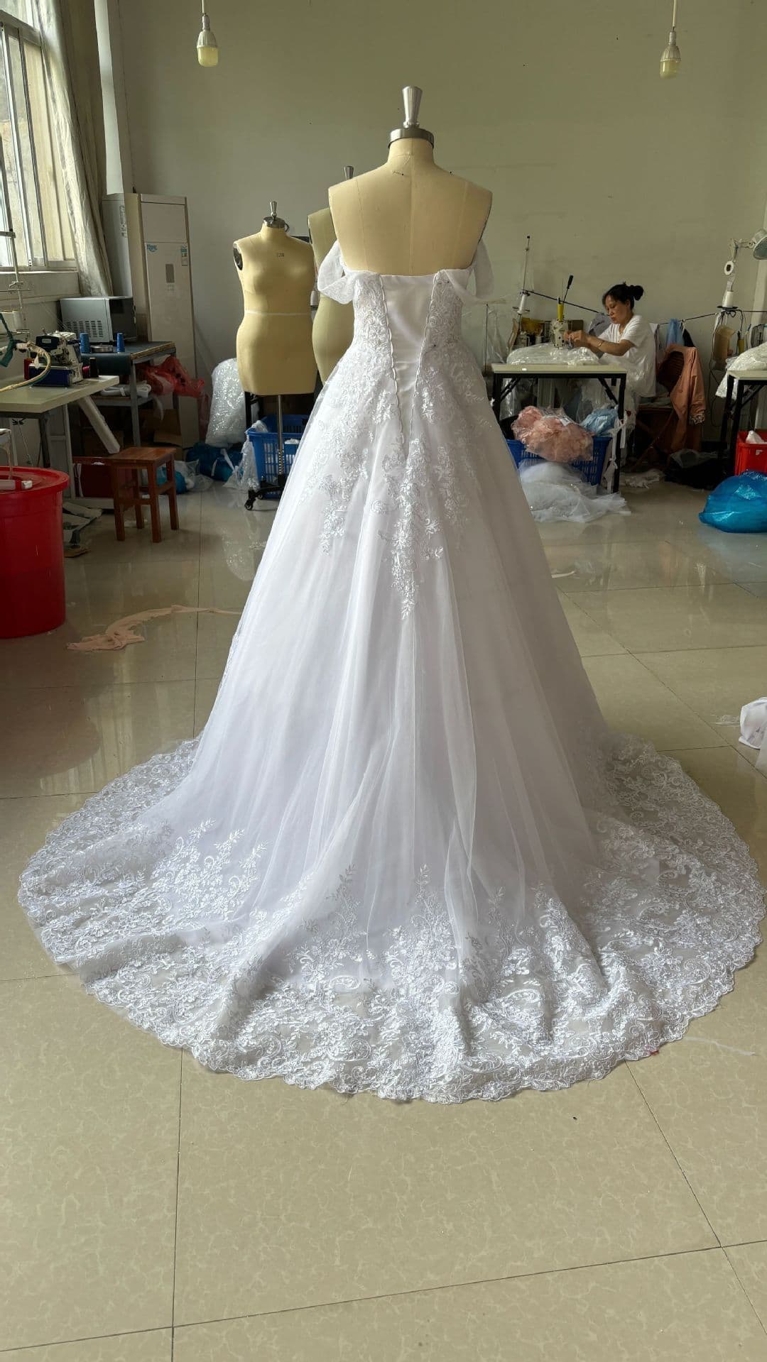 image-Off-shoulder Bridal Main Wedding Dress Elegant Court Style High-grade Luxury French Light Door Yarn