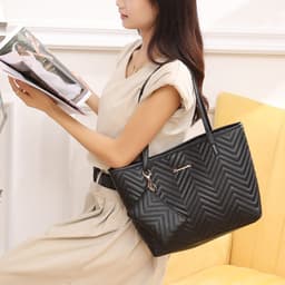 image-Women's Fashionable Wave Pattern Diamond Plaid Embroidered Shoulder Bag