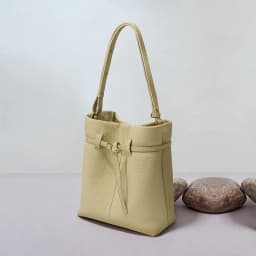 image-Ladies New Fashion All-match Handbag