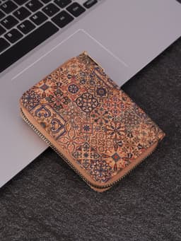 image-Retro Unisex Stylish And Portable Card Holder