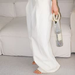image-Diamond Red Wine Hand-woven Light Luxury Warm Cup Bag Good-looking Portable