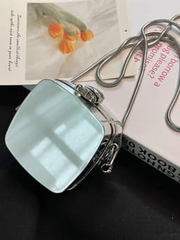 image-Mini Acrylic Round Cake Small Bag Female Fashion Small Cosmetic Bag