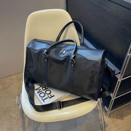 image-Large Capacity Waterproof And Foldable Female Hand-held Luggage Bag