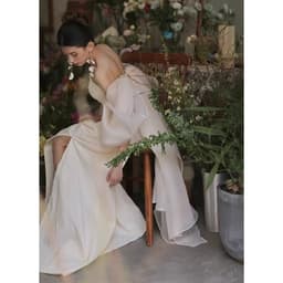 image-Outdoor Travel Shooting Light Yarn Dress Skirt
